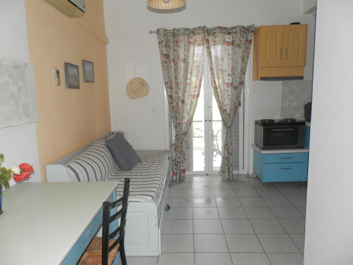 Silvi Mari Apartments Platanes  Exterior photo