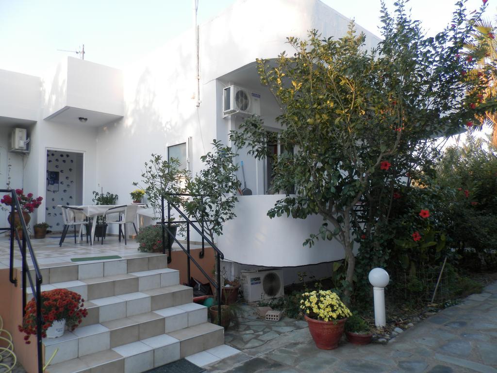 Silvi Mari Apartments Platanes  Exterior photo
